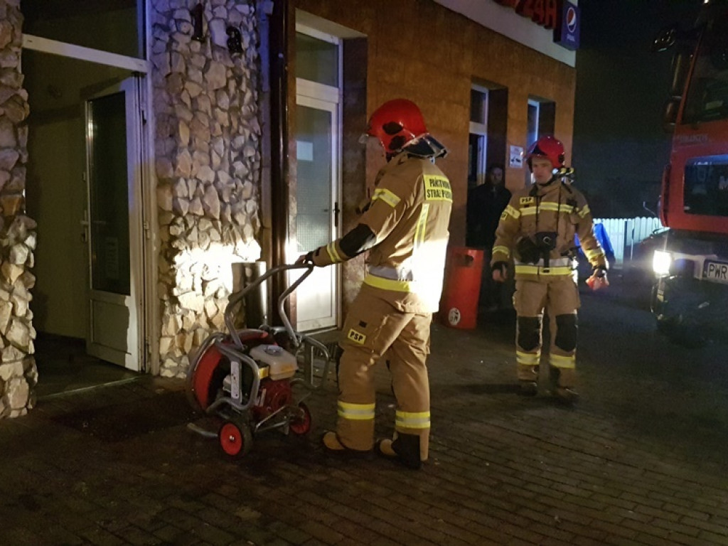 Pożar instalacji elektrycznej w centrum Wrześni. Na szczęście bez ofiar