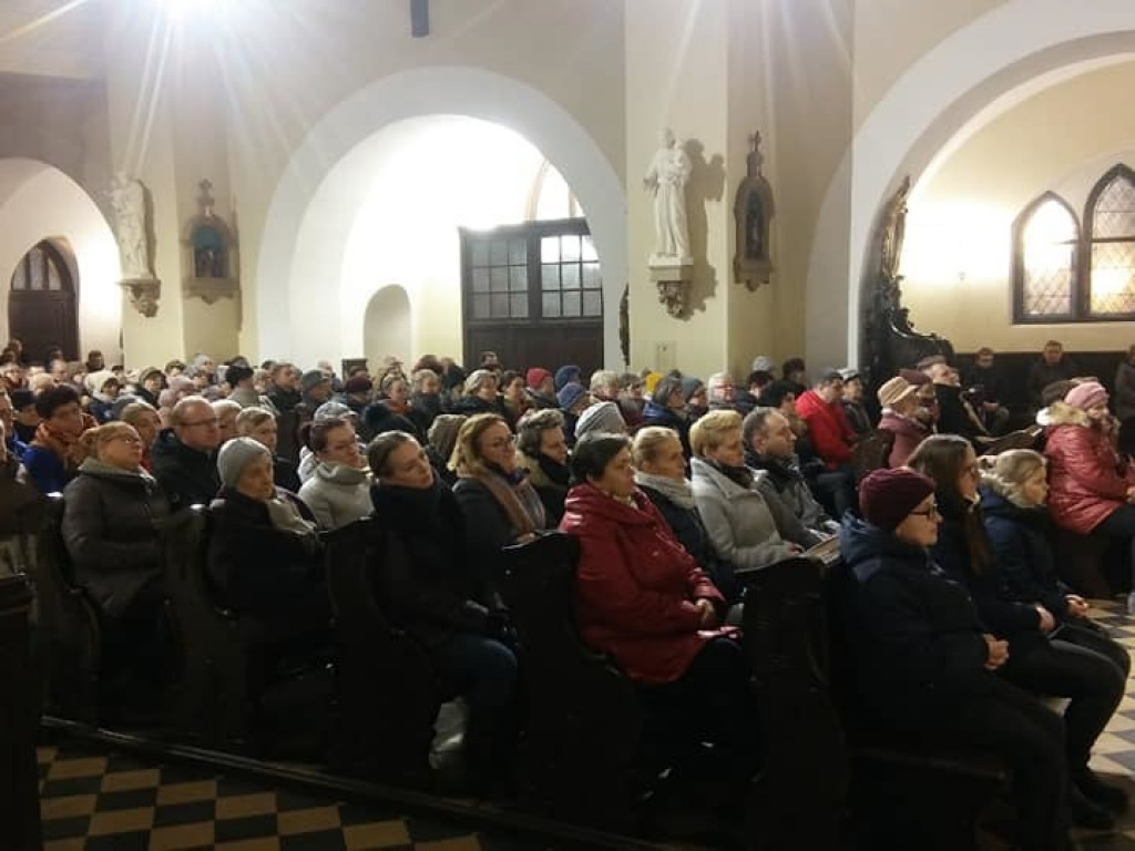 Ksiądz Radosław Tuszyński odszedł z parafii w Miłosławiu