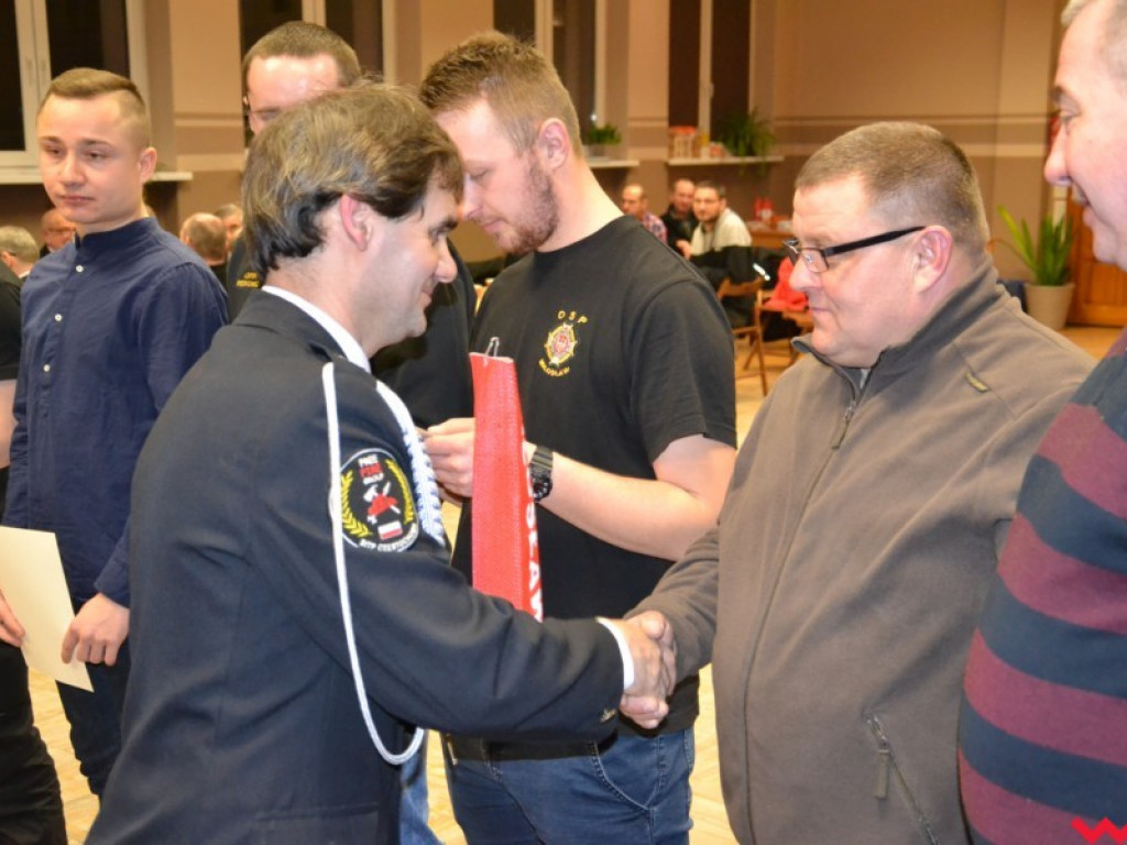 Grad pochwał dla ochotników z Miłosławia. W beczce miodu była też łyżka dziegciu