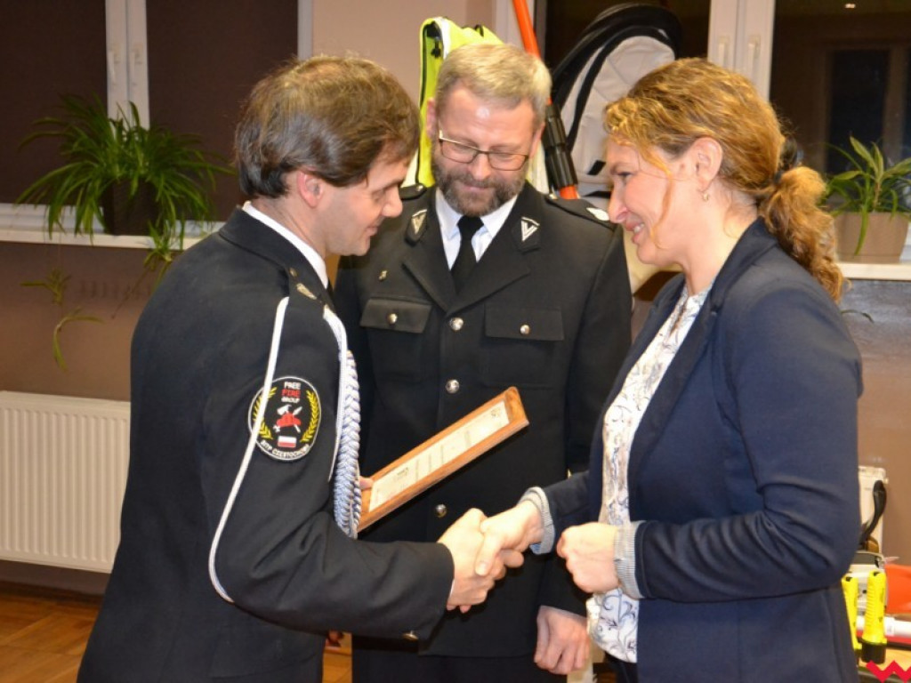 Grad pochwał dla ochotników z Miłosławia. W beczce miodu była też łyżka dziegciu
