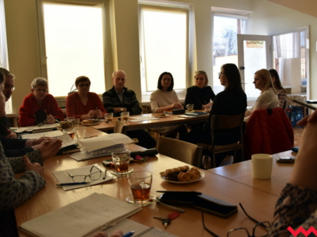 Z dużej chmury mały deszcz. Po ujawnieniu raportu o stanie oświaty w gminie Kołaczkowo