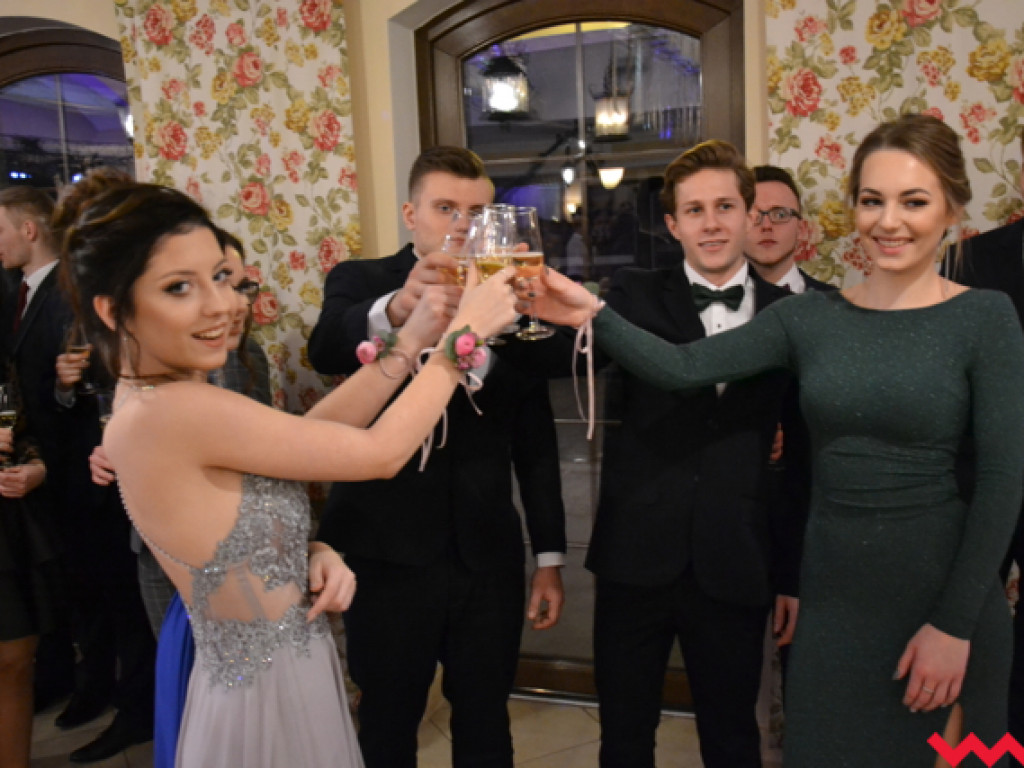 Tak się bawi ZSP! Ostatnia wrzesińska studniówka maturalnego rocznika 2019