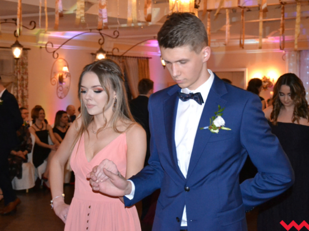 Tak się bawi ZSP! Ostatnia wrzesińska studniówka maturalnego rocznika 2019