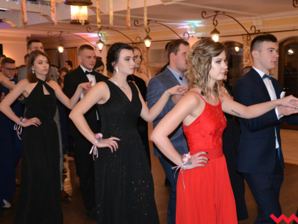 Tak się bawi ZSP! Ostatnia wrzesińska studniówka maturalnego rocznika 2019