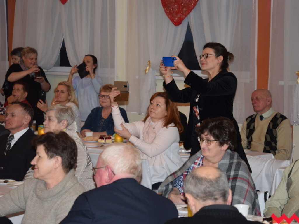 Wzruszająca impreza z okazji Dnia Babci i Dziadka we Wszemborzu