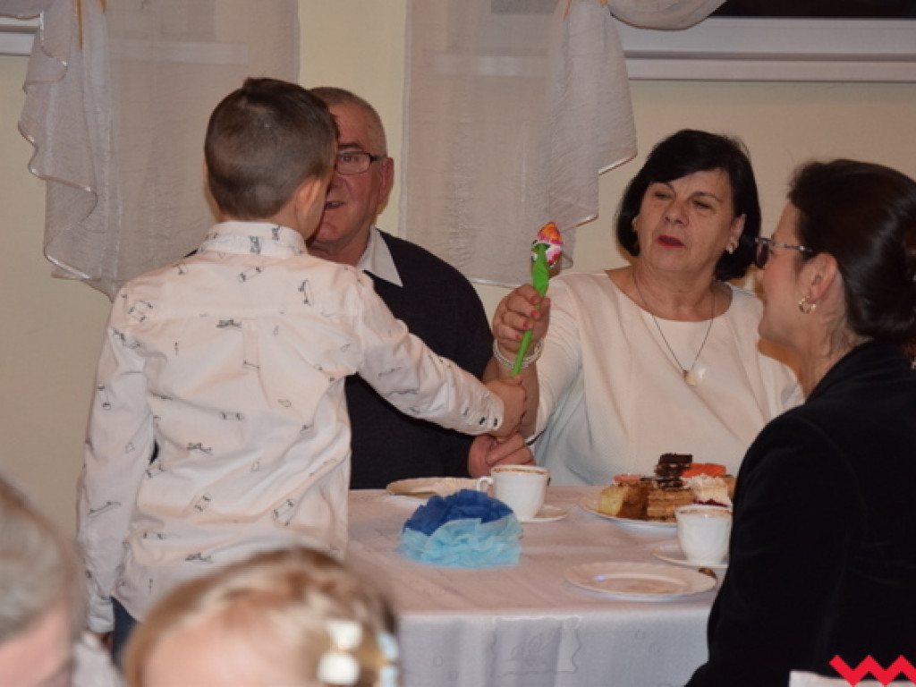 Wzruszająca impreza z okazji Dnia Babci i Dziadka we Wszemborzu