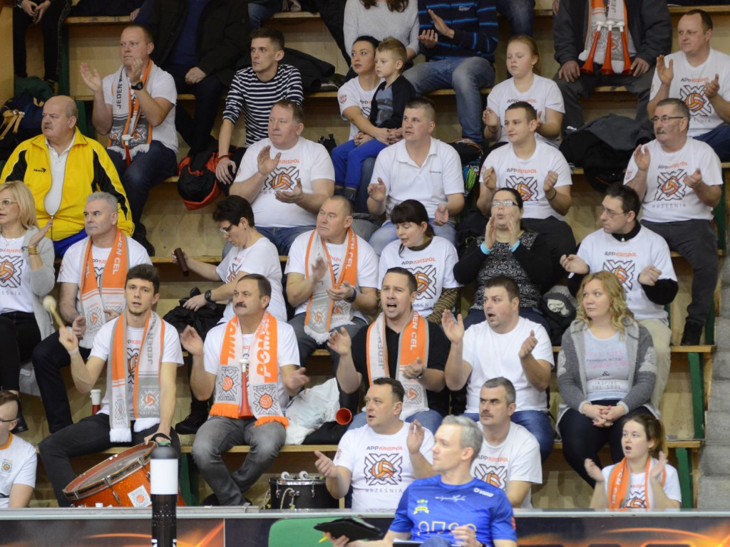 Bolesne ciosy i zbudzone demony. Wrześnianie pokiereszowani ostrą Stalą