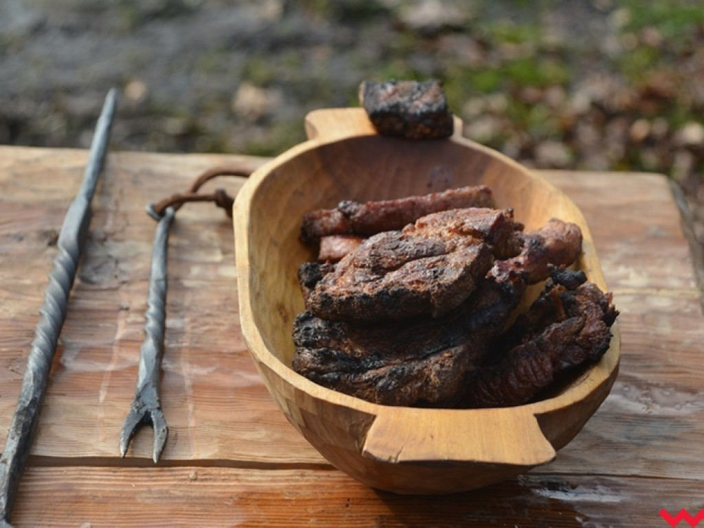 Wojowie ze Stowarzyszenia „Aurea Tempora” przetrwali zimę w Grzybowie