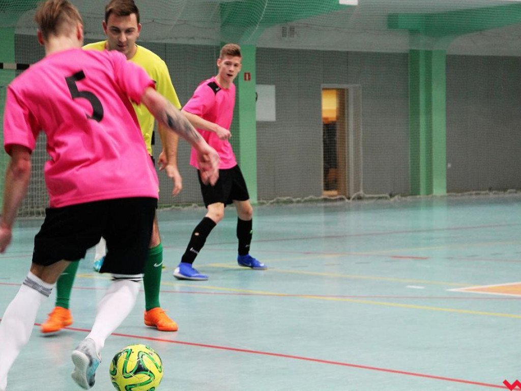 Halówka wchodzi w decydującą fazę