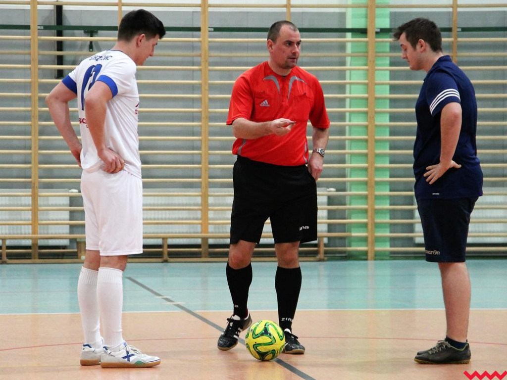 Halówka wchodzi w decydującą fazę