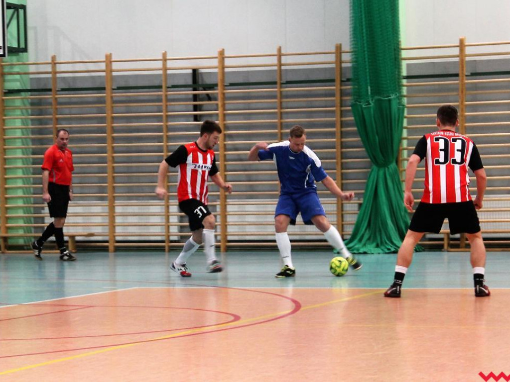 Halówka wchodzi w decydującą fazę