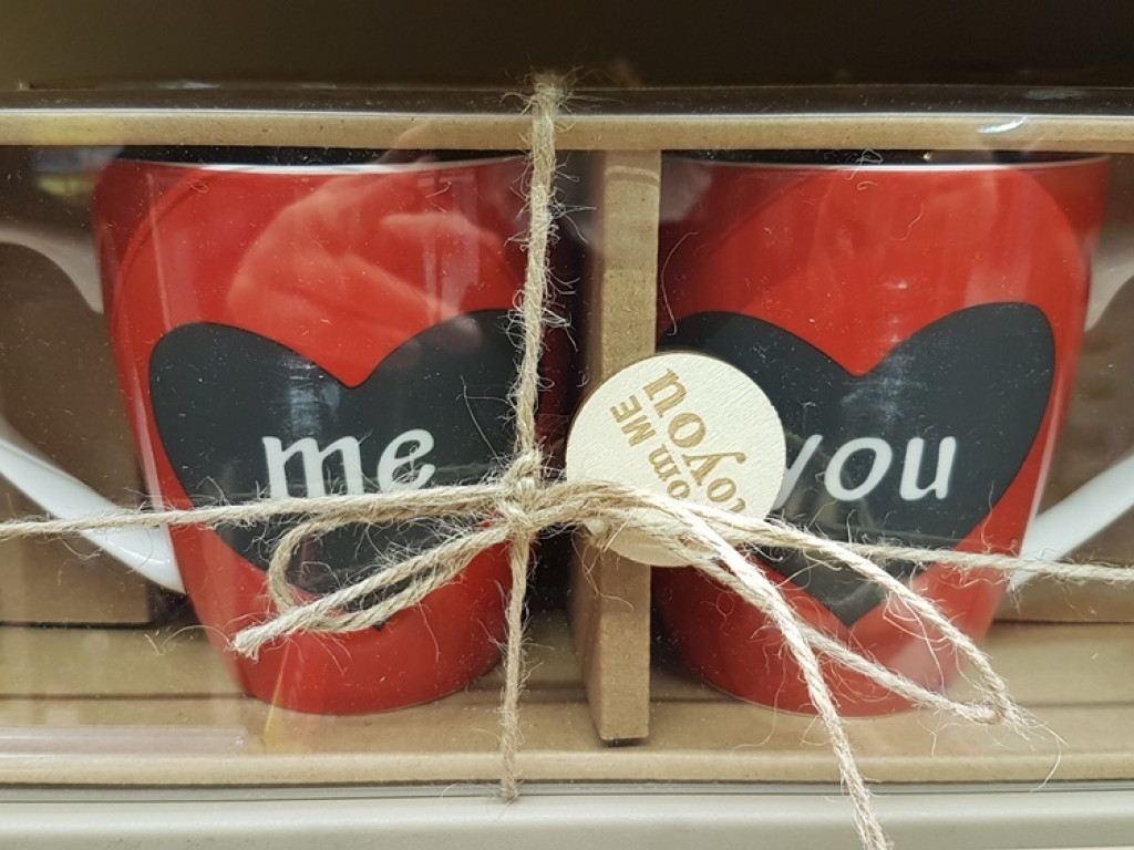 Ulice w barwach czerwieni. Jak co roku zalały nas walentynkowe serduszka