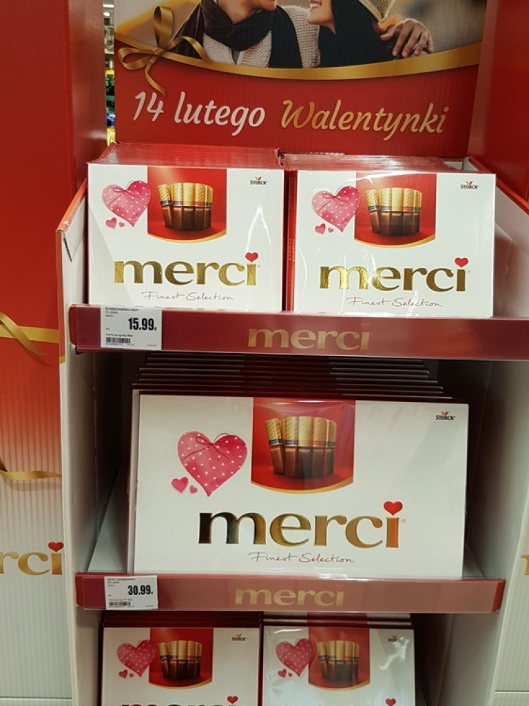 Ulice w barwach czerwieni. Jak co roku zalały nas walentynkowe serduszka