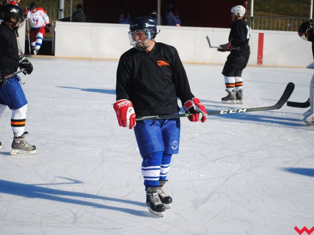 Mecz na podsumowanie pięćdziesięciu lat gry w hokeja na lodzie