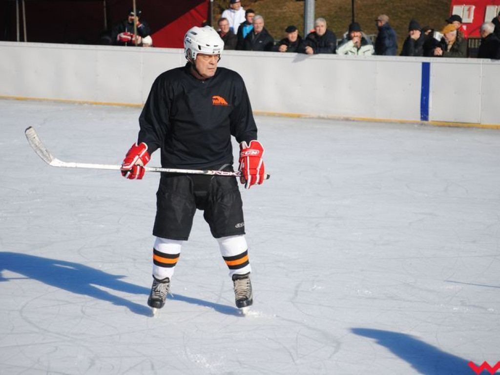 Mecz na podsumowanie pięćdziesięciu lat gry w hokeja na lodzie