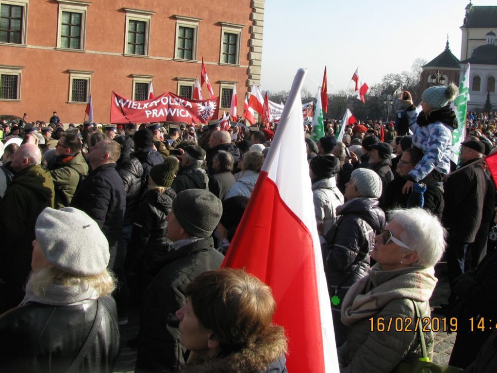 Mieszkańcy powiatu wrzesińskiego uczestniczyli w pogrzebie byłego premiera Jana Olszewskiego