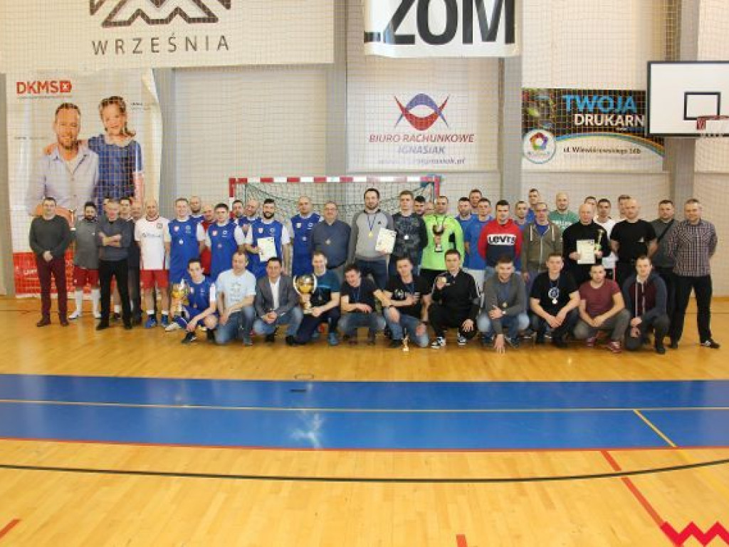 Policjanci z Koła pokonali mundurowych z Wrześni