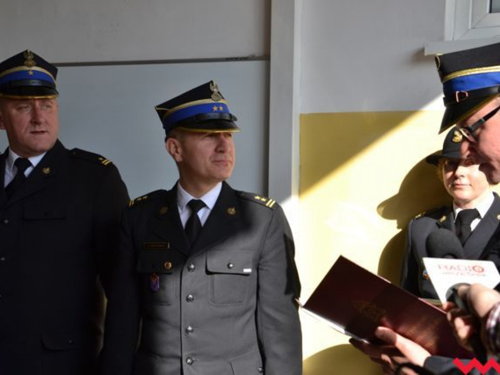 Strażacy podsumowali rok. Oficjalnie przekazano im też kluczyki do podnośnika