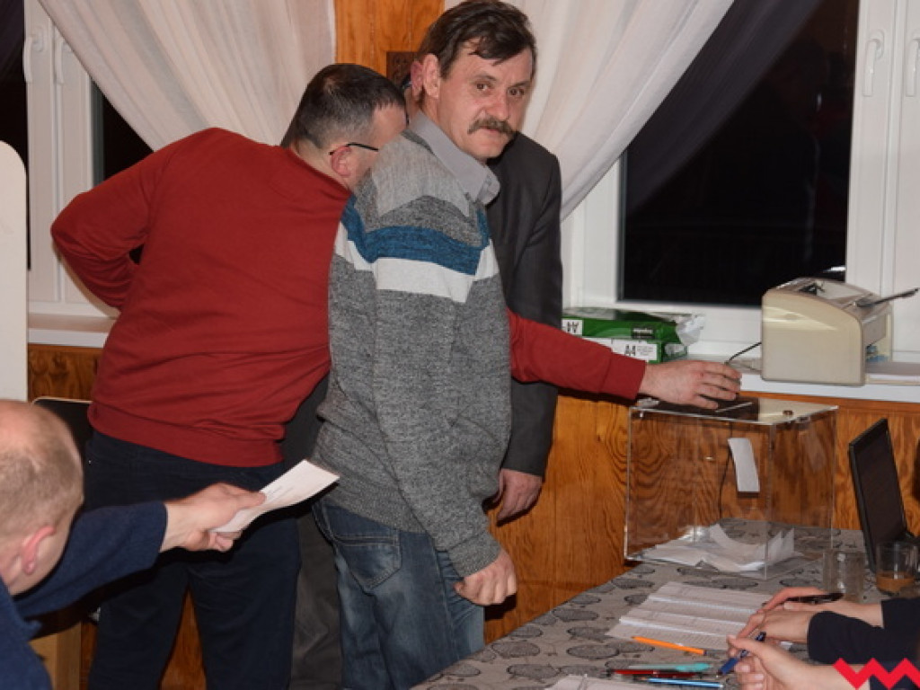 Wynik 27:0, czyli Robert Ptaszyński został sołtysem Budziłowa na trzecią kadencję