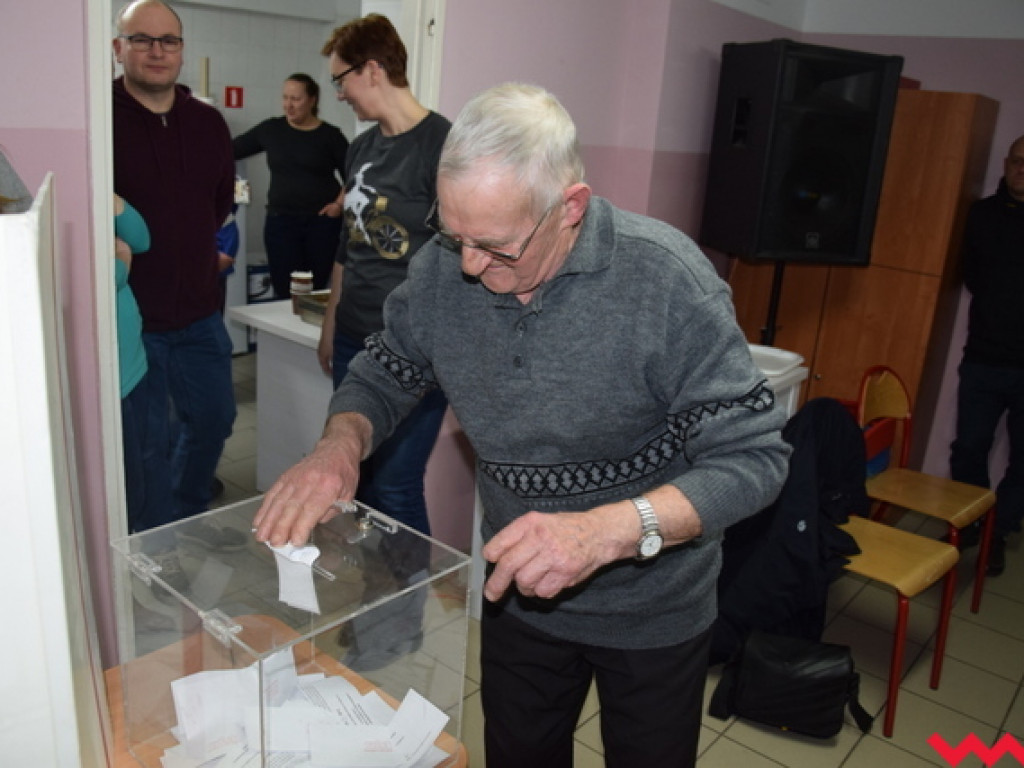 Absolutne poparcie dla Małgorzaty Jakubowskiej, sołtys Grabowa Królewskiego