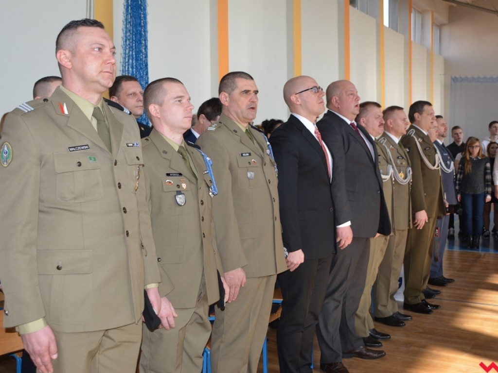 Umowa między ZSTiO a Szkołą Podoficerską Wojsk Lądowych podpisana w dzień patrona