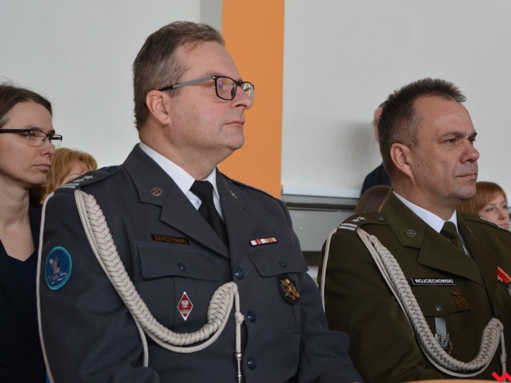 Umowa między ZSTiO a Szkołą Podoficerską Wojsk Lądowych podpisana w dzień patrona