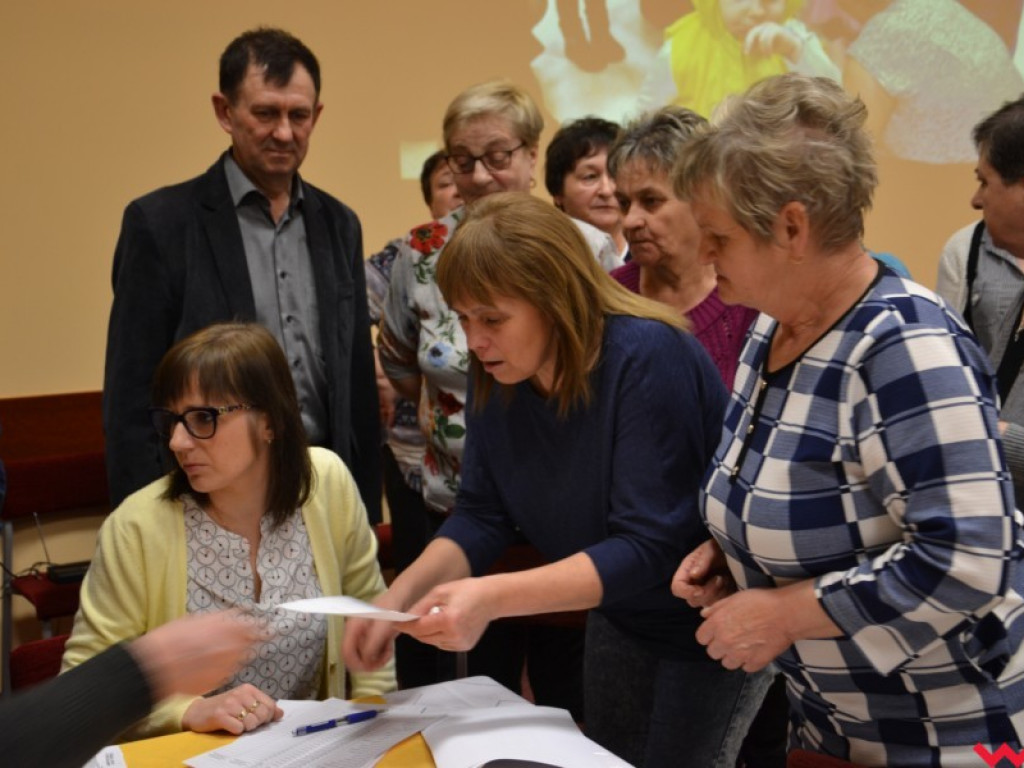 Justyna Gorzelana ponownie została wybrana sołtysem Książna