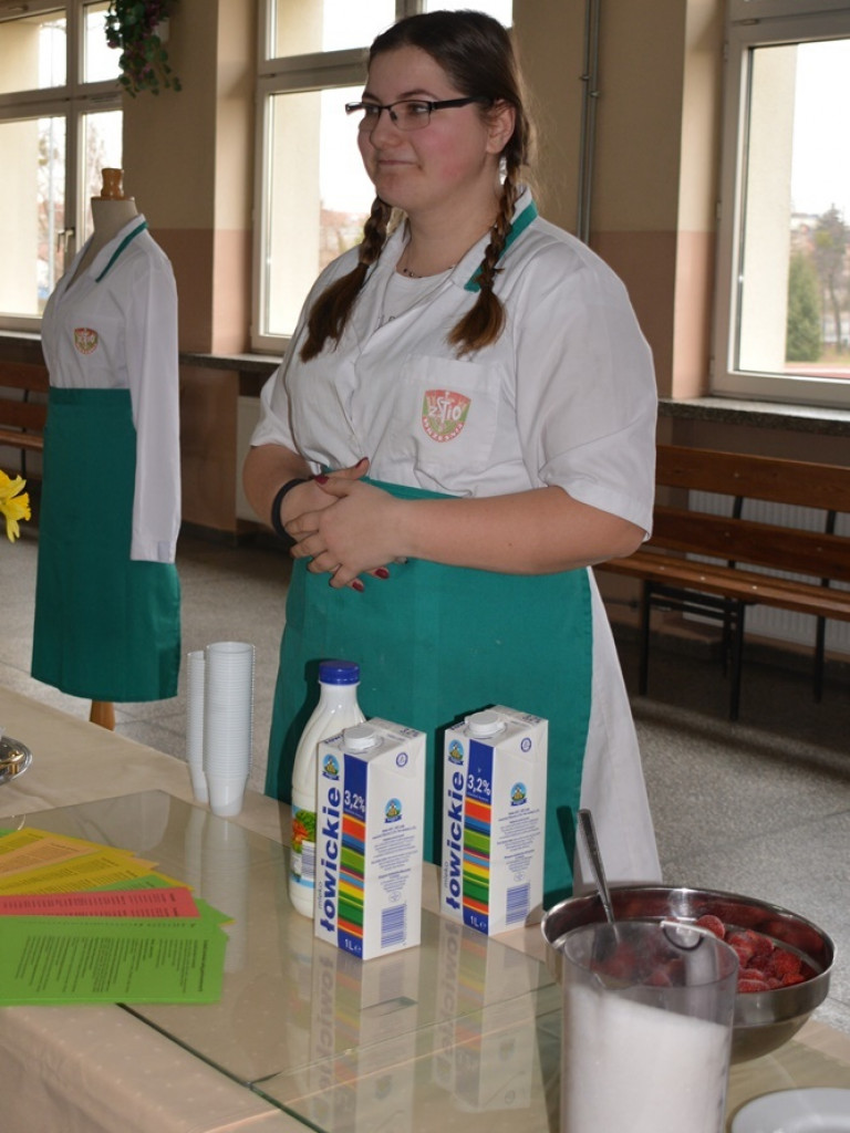 Kandydaci i kandydatki zapoznali się z ofertą edukacyjną Zespołu Szkół Technicznych i Ogólnokształcących