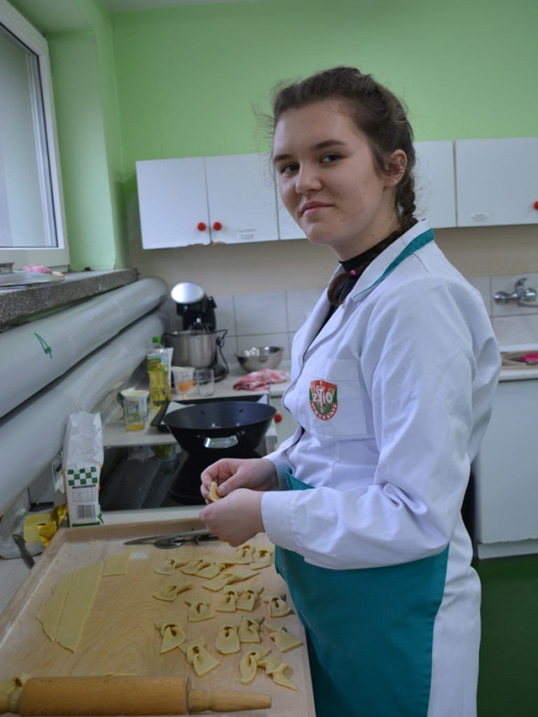 Kandydaci i kandydatki zapoznali się z ofertą edukacyjną Zespołu Szkół Technicznych i Ogólnokształcących