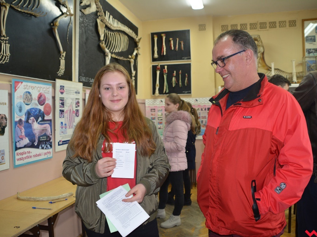 Kandydaci i kandydatki zapoznali się z ofertą edukacyjną Zespołu Szkół Technicznych i Ogólnokształcących