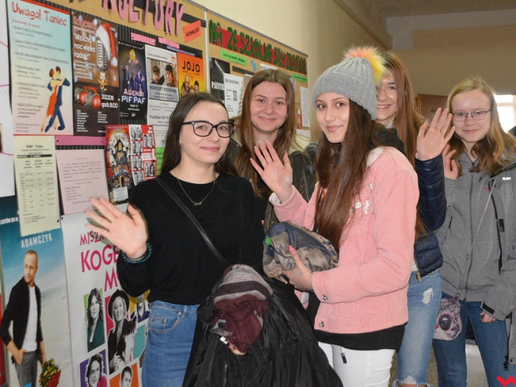 Kandydaci i kandydatki zapoznali się z ofertą edukacyjną Zespołu Szkół Technicznych i Ogólnokształcących