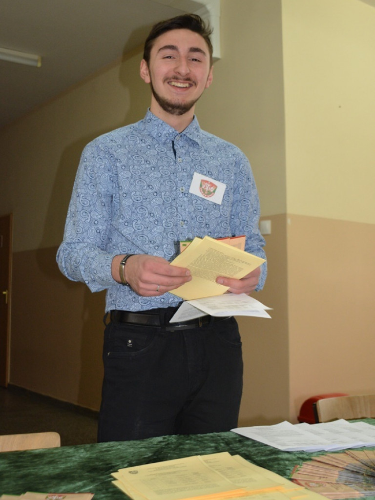 Kandydaci i kandydatki zapoznali się z ofertą edukacyjną Zespołu Szkół Technicznych i Ogólnokształcących