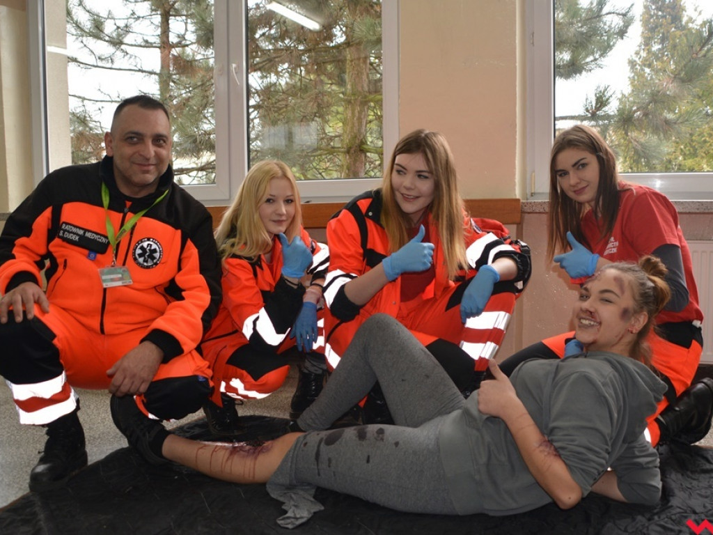 Kandydaci i kandydatki zapoznali się z ofertą edukacyjną Zespołu Szkół Technicznych i Ogólnokształcących