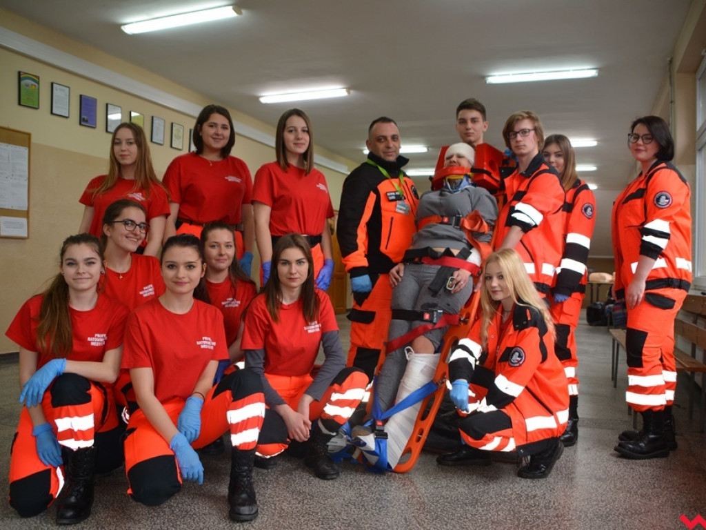 Kandydaci i kandydatki zapoznali się z ofertą edukacyjną Zespołu Szkół Technicznych i Ogólnokształcących