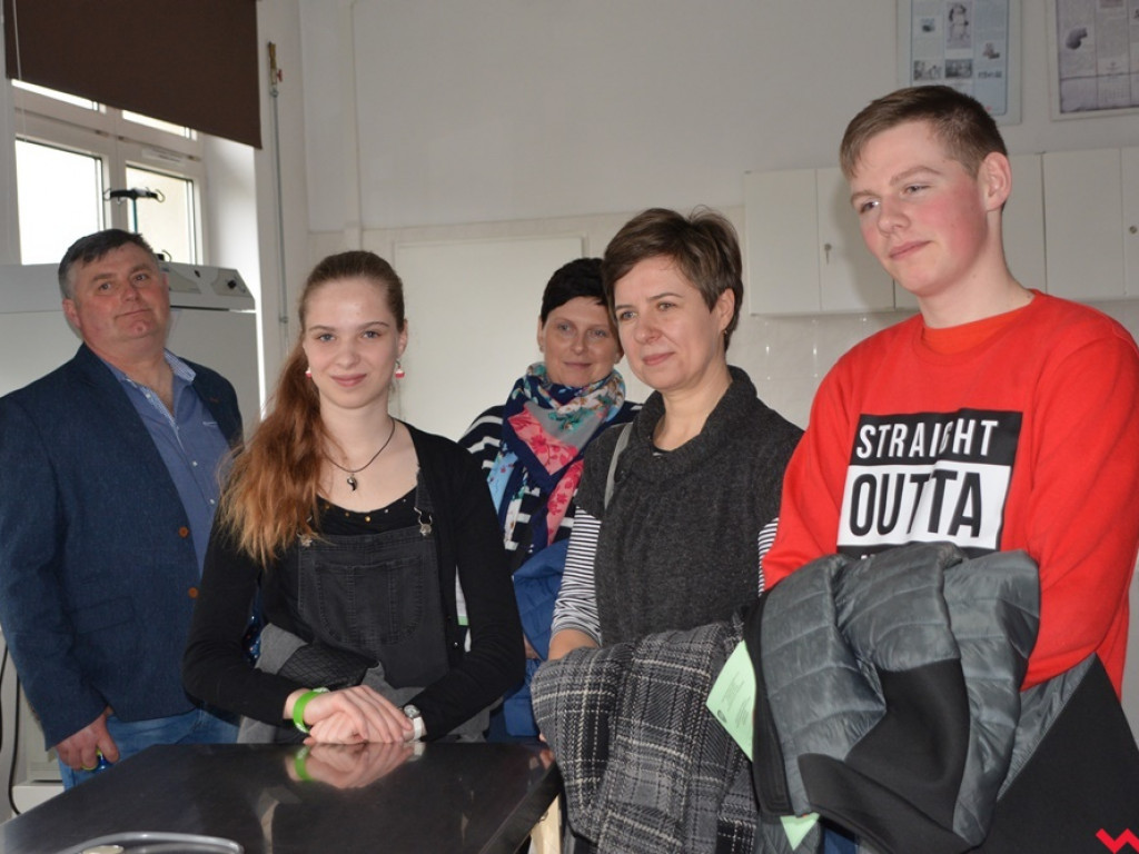 Kandydaci i kandydatki zapoznali się z ofertą edukacyjną Zespołu Szkół Technicznych i Ogólnokształcących