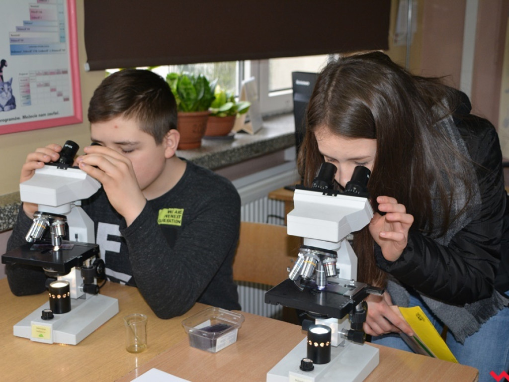 Kandydaci i kandydatki zapoznali się z ofertą edukacyjną Zespołu Szkół Technicznych i Ogólnokształcących