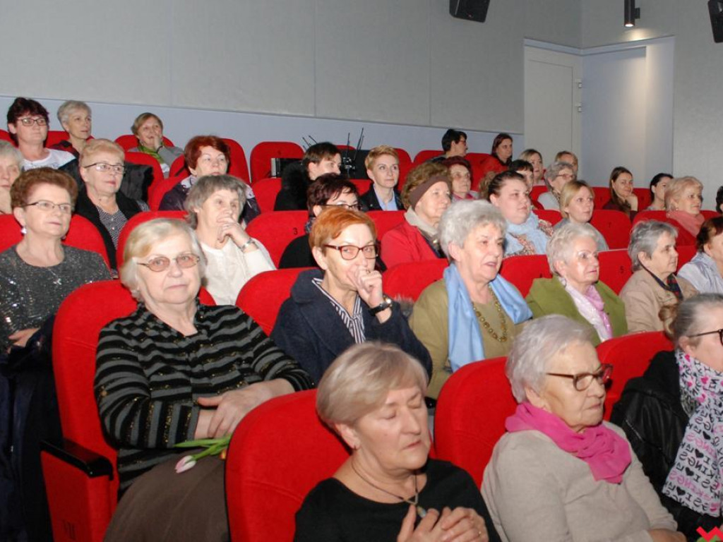 Kabaretowy Dzień Kobiet w Pyzdrach