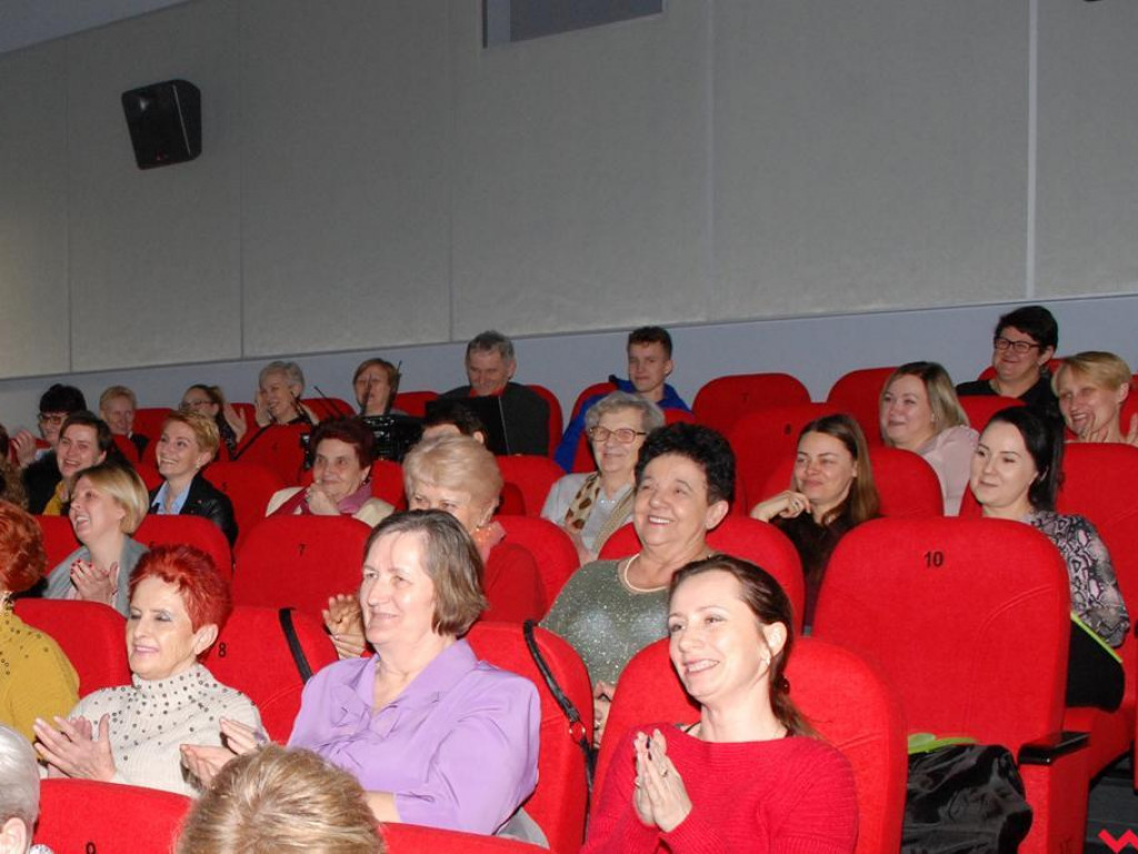 Kabaretowy Dzień Kobiet w Pyzdrach