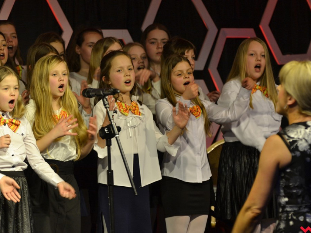 Koncert marzeń dla Mikołaja. Młodzież po raz kolejny pokazała jak pomagać