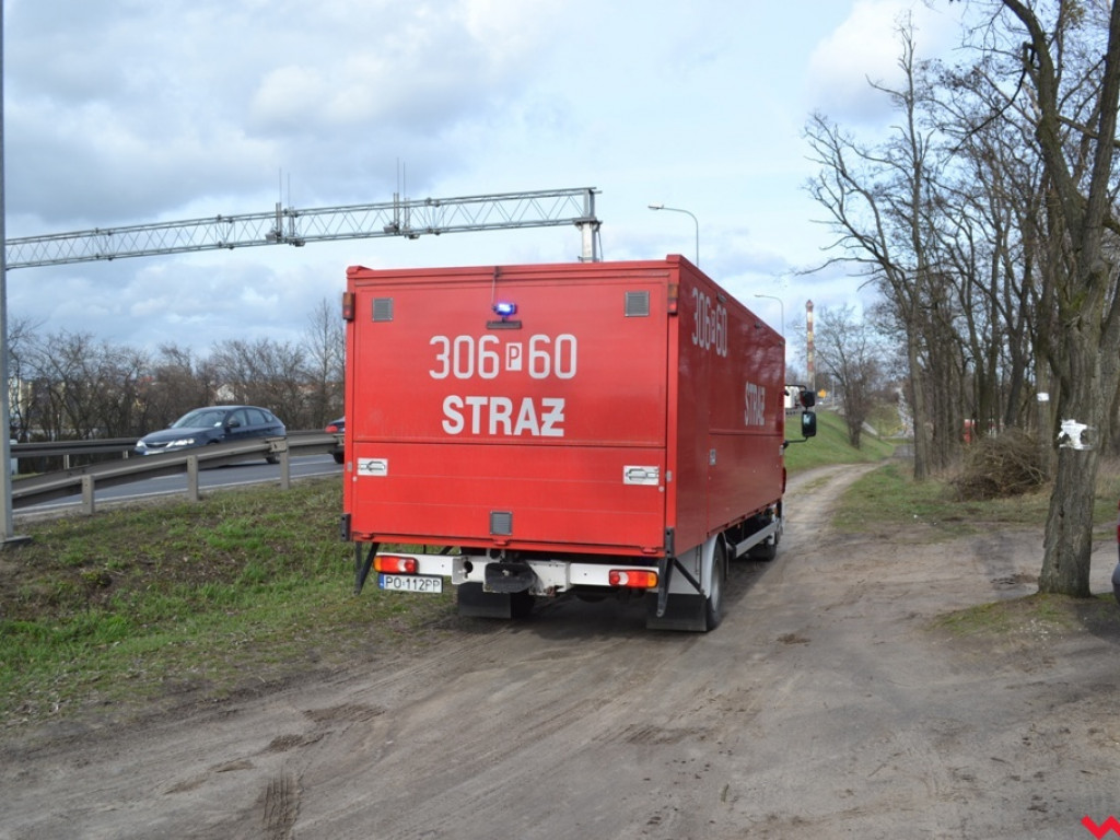 Wyciek przy Sikorskiego. Interweniowała jednostka chemiczna z Poznania