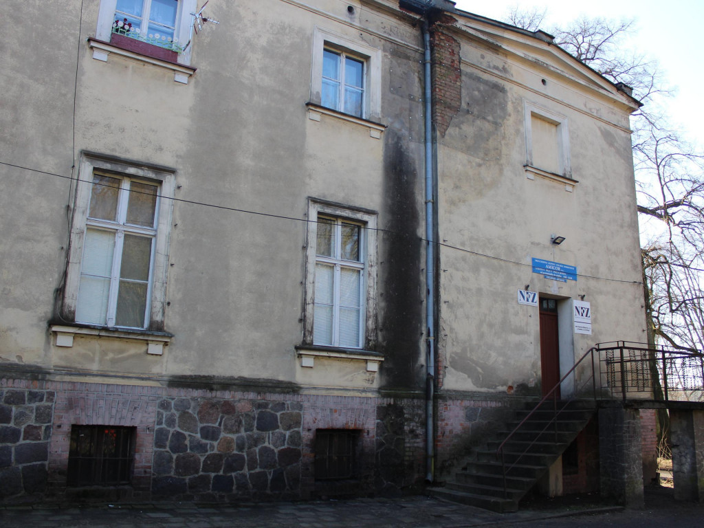Wyruszamy na szlak (7) - opowieść o historii i najbliższej przyszłości nekielskiego pałacu