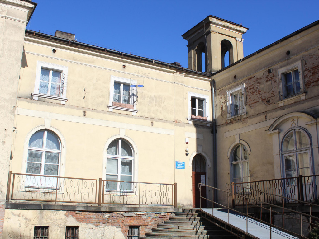 Wyruszamy na szlak (7) - opowieść o historii i najbliższej przyszłości nekielskiego pałacu