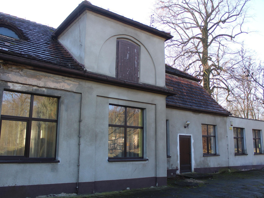 Wyruszamy na szlak (7) - opowieść o historii i najbliższej przyszłości nekielskiego pałacu