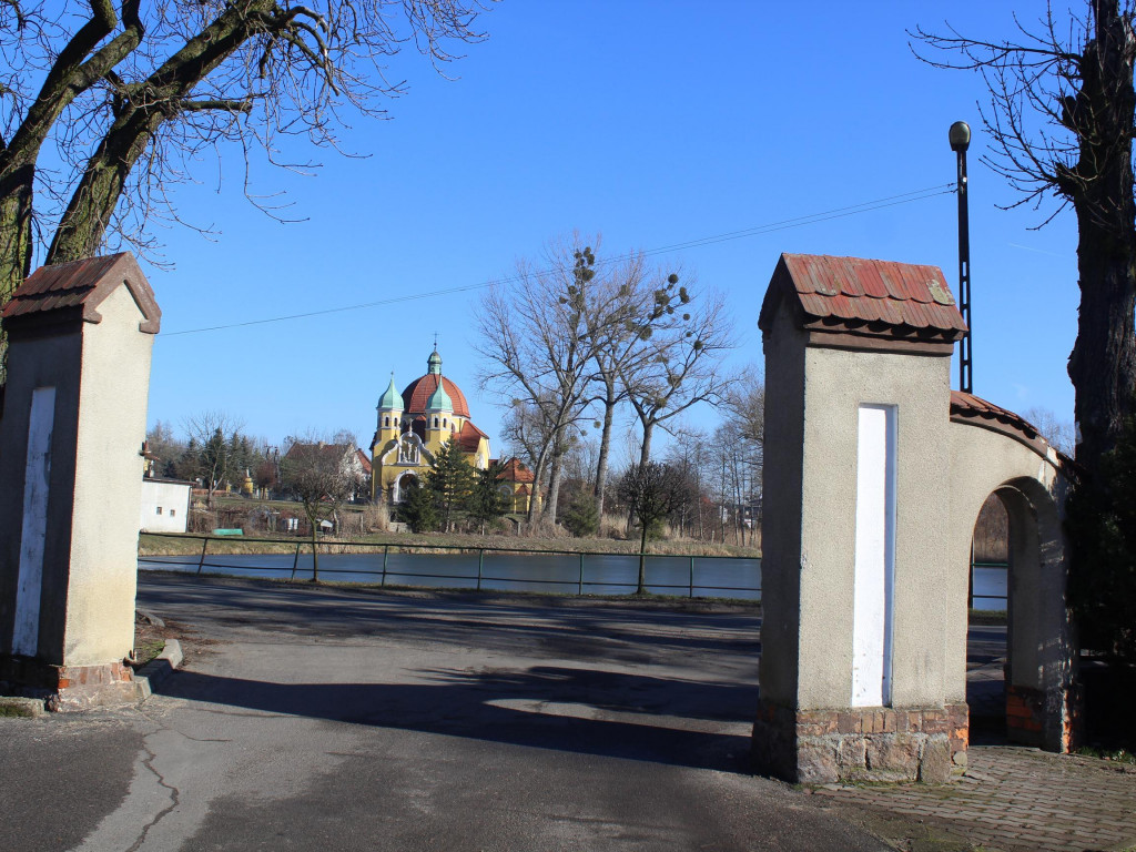 Wyruszamy na szlak (7) - opowieść o historii i najbliższej przyszłości nekielskiego pałacu