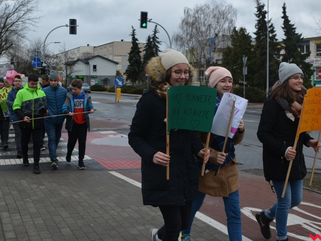 To były wagary w obronie własnej przyszłości. Młodzieżowy Strajk Klimatyczny na naszych ulicach