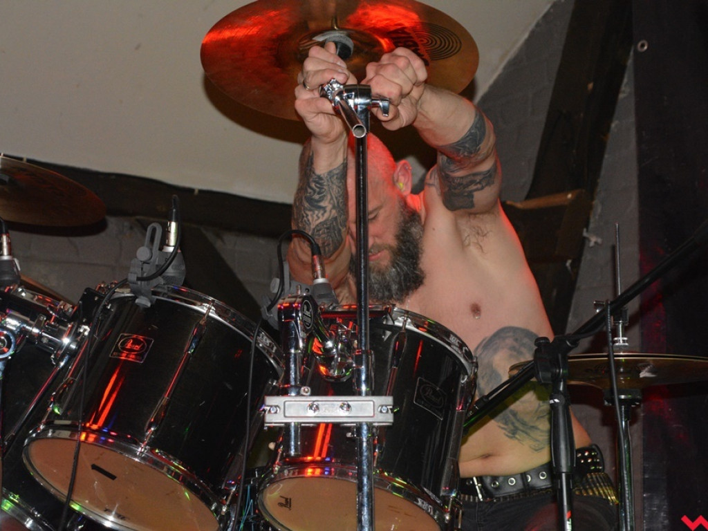 Wrześnianie wciąż pragną metalu. Piekielne brzmienia na scenie AQQ