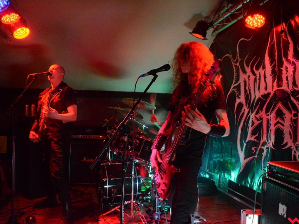 Wrześnianie wciąż pragną metalu. Piekielne brzmienia na scenie AQQ