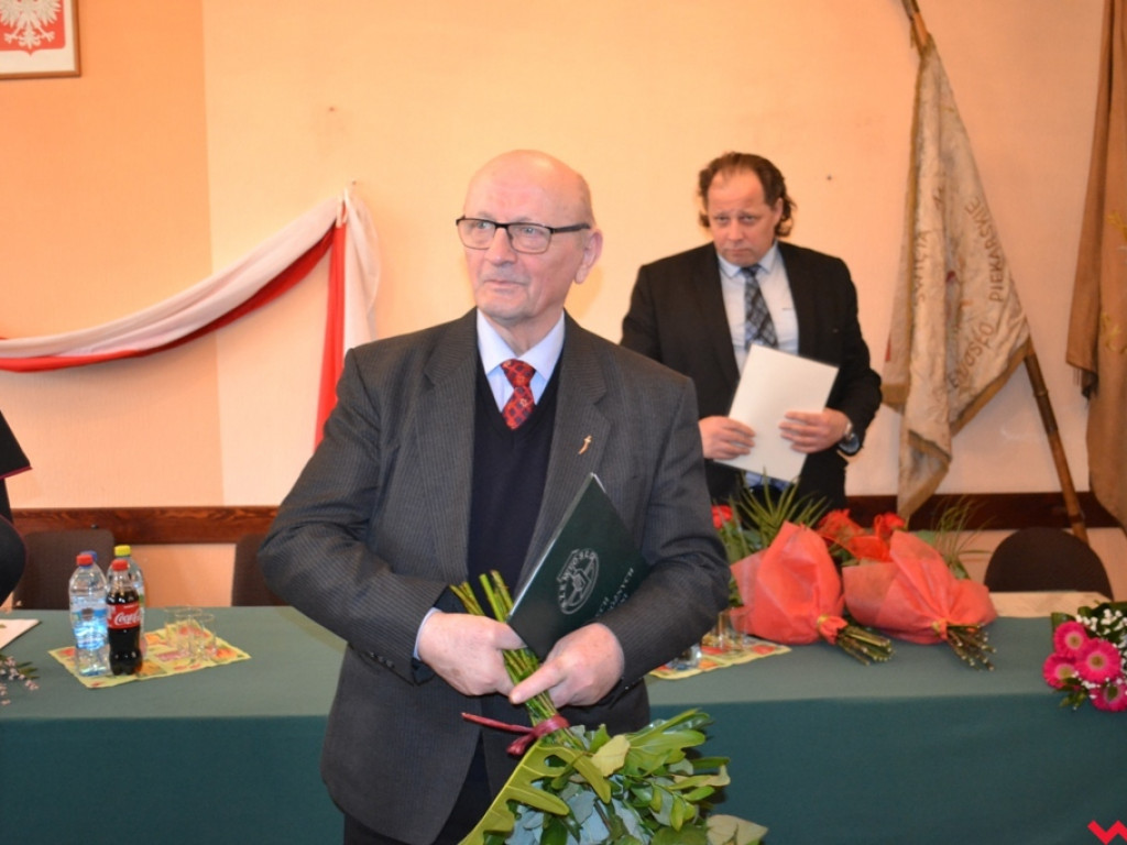 Kazimierz Podlewski odebrał platynowy medal, a Marian Gawron podziękował za współpracę