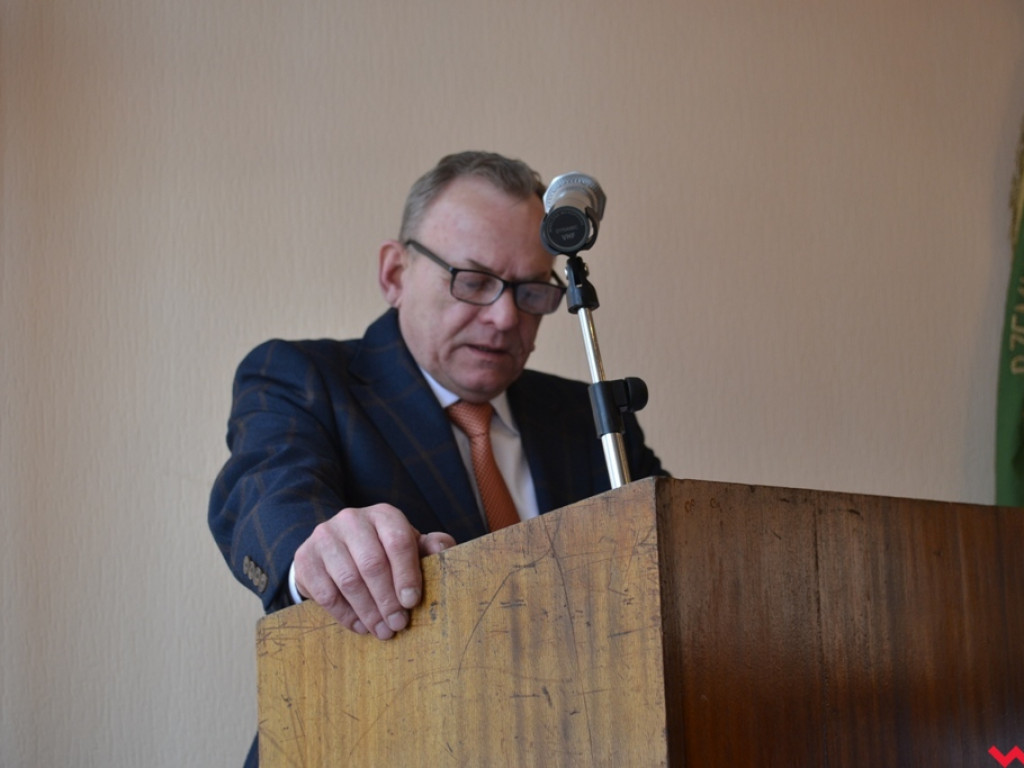 Kazimierz Podlewski odebrał platynowy medal, a Marian Gawron podziękował za współpracę