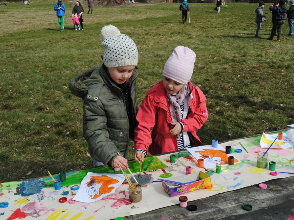 Dzieci z całej Wielkopolski powitały wiosnę w Grzybowie